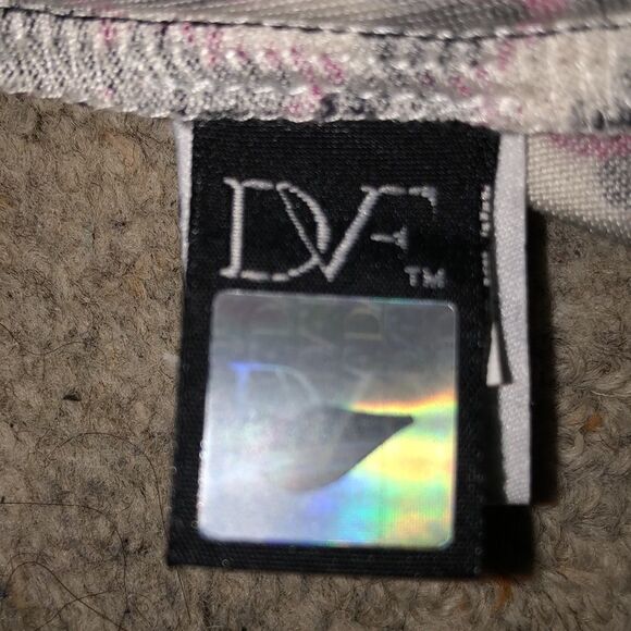 Vintage Diane Von Furstenberg 100% silk iconic wrap dress/cover-up | Size 6 - Picture 9 of 12